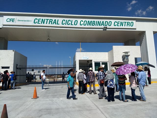La construcción y operación de la Central de Ciclo Combinado Centro, de la estatal Comisión Federal de Electricidad, financiada con fondos públicos, desató un conflicto con los habitantes de Huexca, una pequeña comunidad del estado de Morelos, en el centro de México, que mantiene paralizada la planta termoeléctrica. Foto: Emilio Godoy/IPS