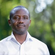 Moses Alobo